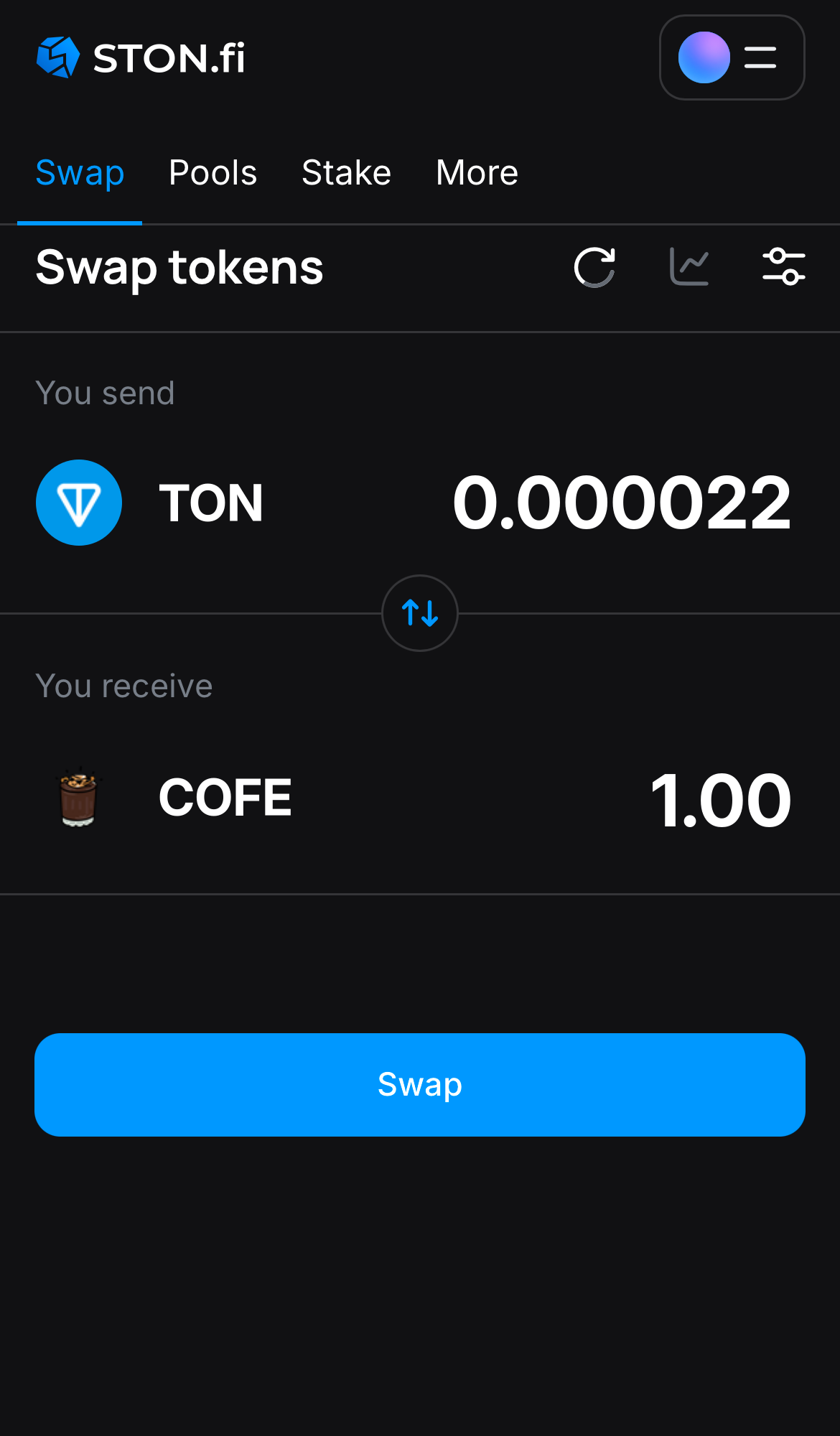 Ingresa la cantidad de tokens que vas a vender (o comprar), y deja que el algoritmo realice todos los cálculos.