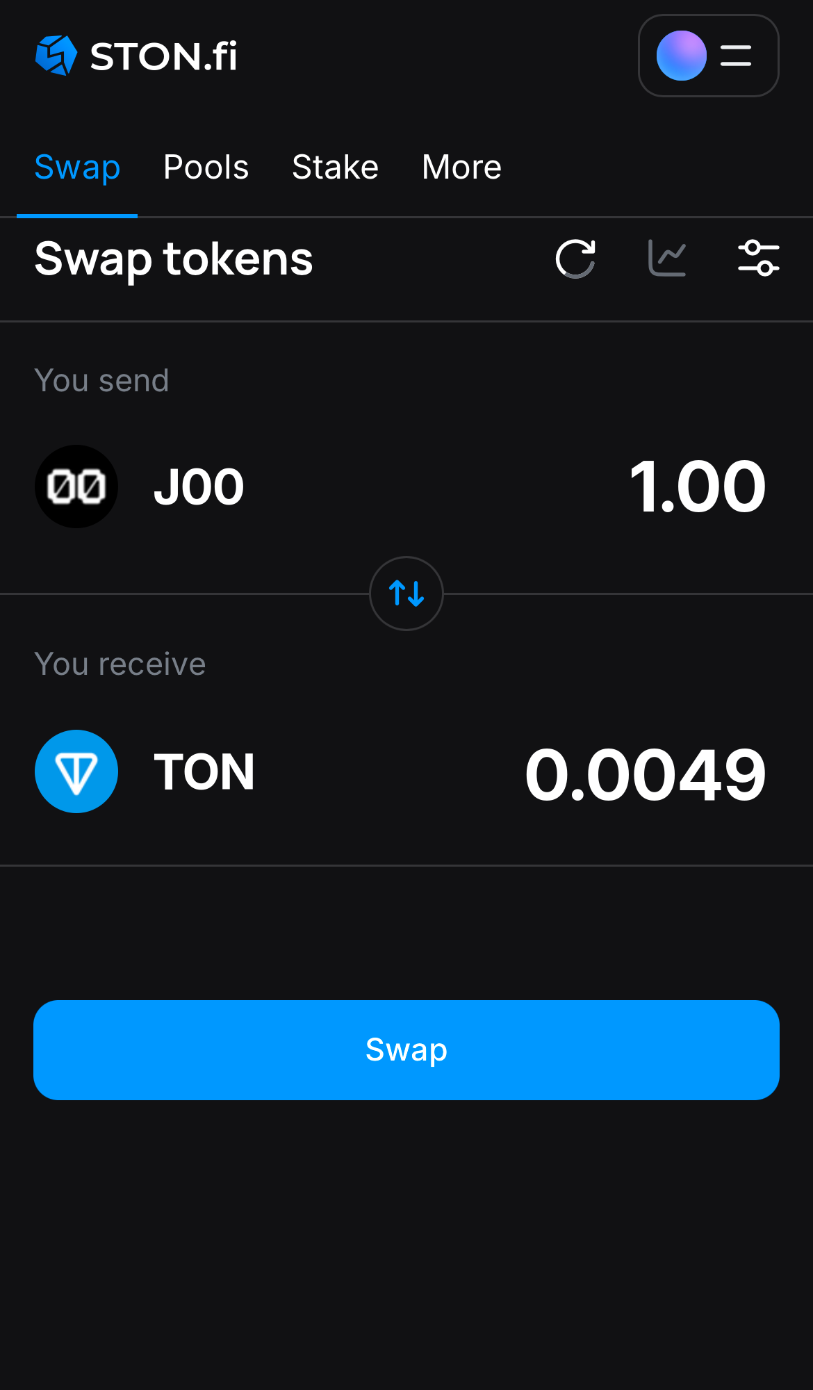 Ingresa la cantidad de tokens que vas a vender (o comprar), y deja que el algoritmo realice todos los cálculos.