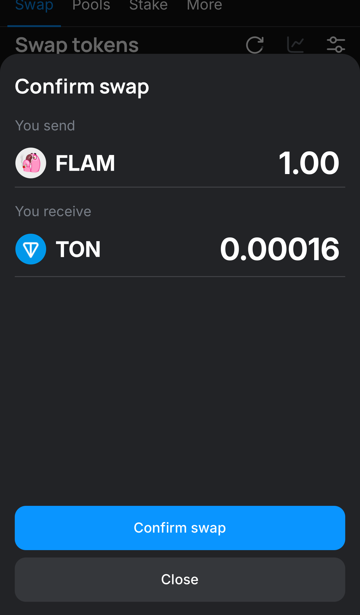 اضغط على "Swap"، وتأكد من صحة التفاصيل، ثم أكد المعاملة بالضغط على زر "Confirm swap".
