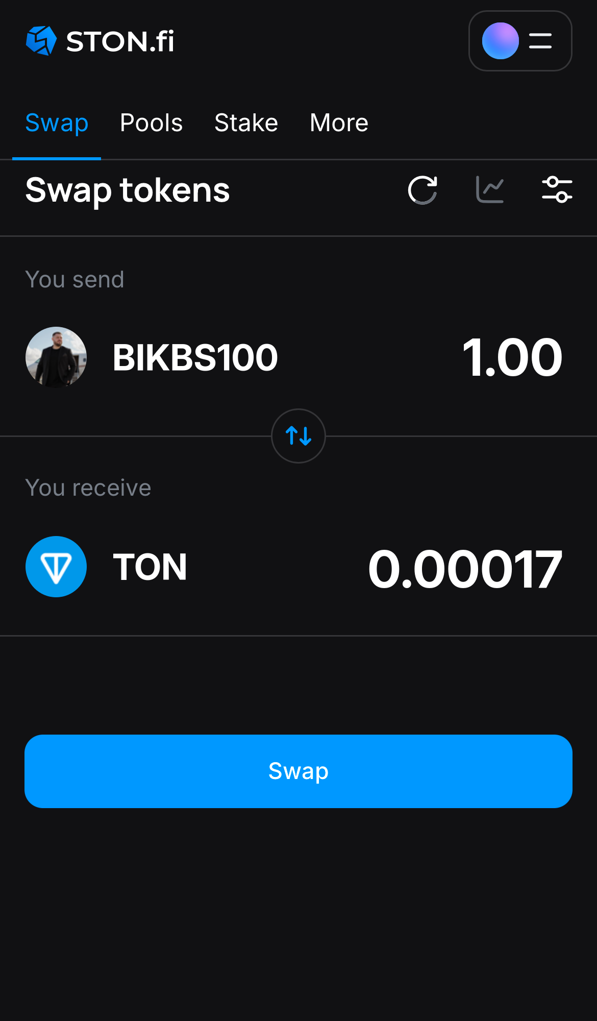 Insira a quantidade de tokens que deseja vender (ou comprar) e deixe o algoritmo fazer todos os cálculos.
