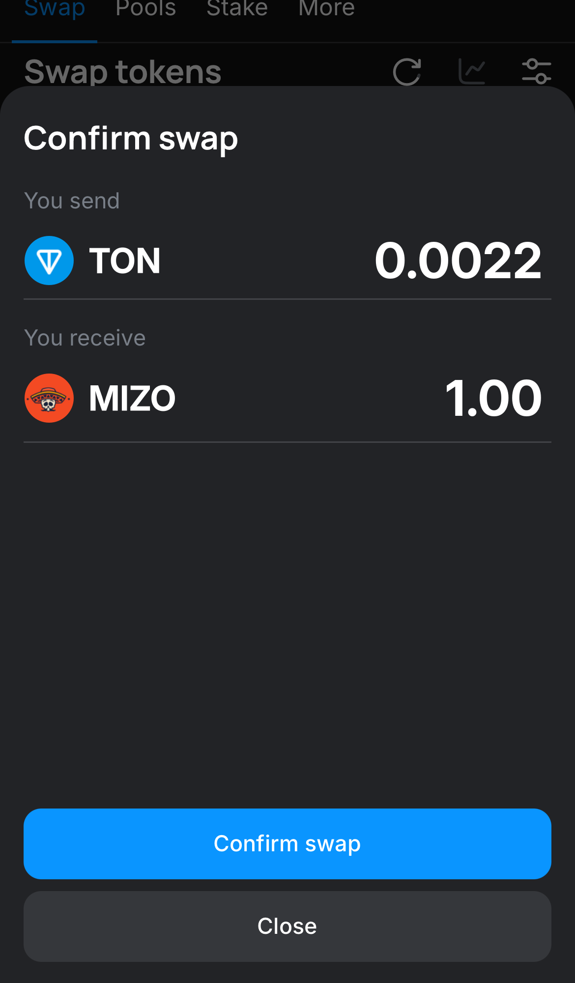 اضغط على "Swap"، وتأكد من صحة التفاصيل، ثم أكد المعاملة بالضغط على زر "Confirm swap".