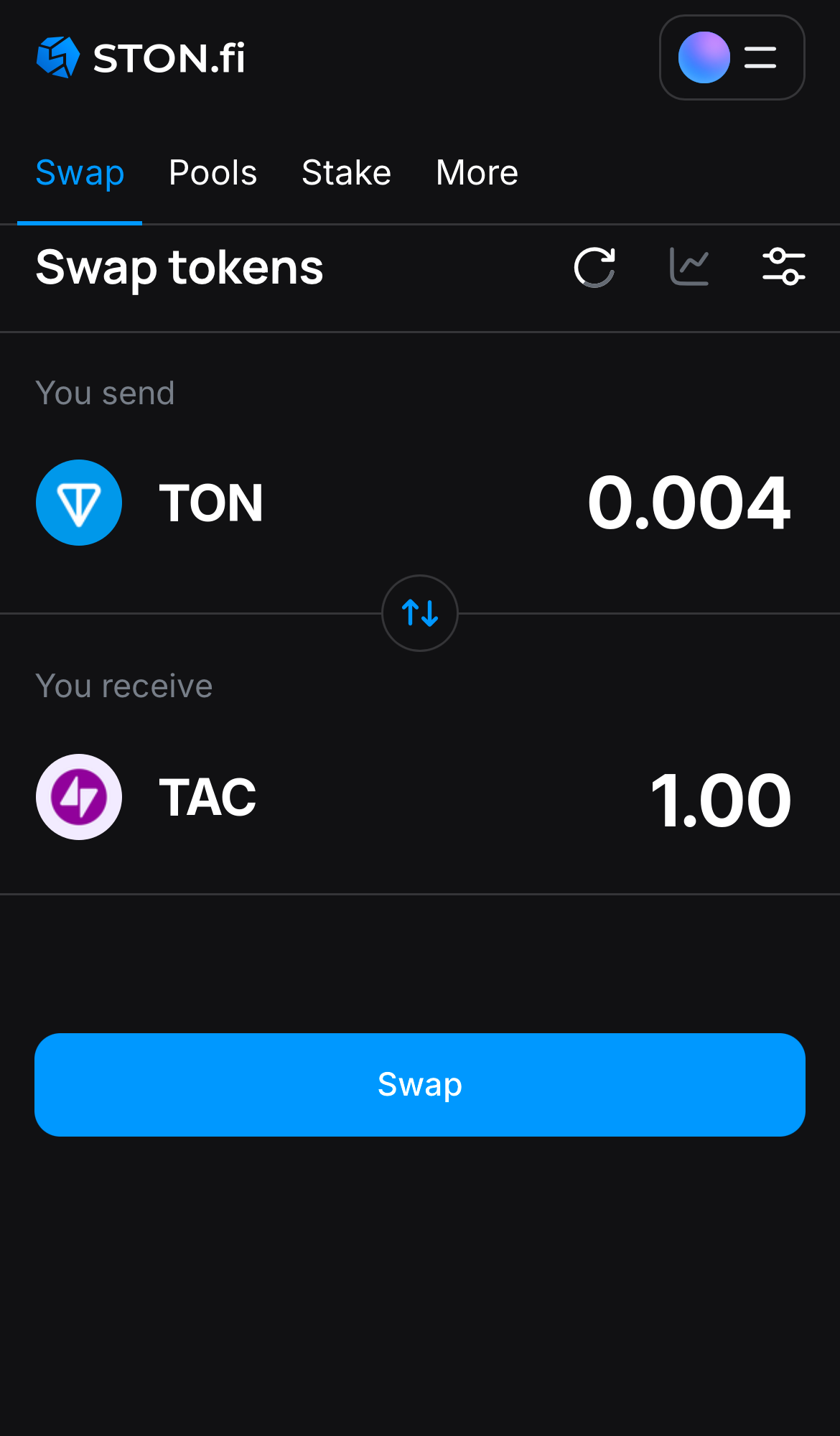 Nhập số lượng token bạn muốn bán (hoặc mua), và để thuật toán tự động tính toán.