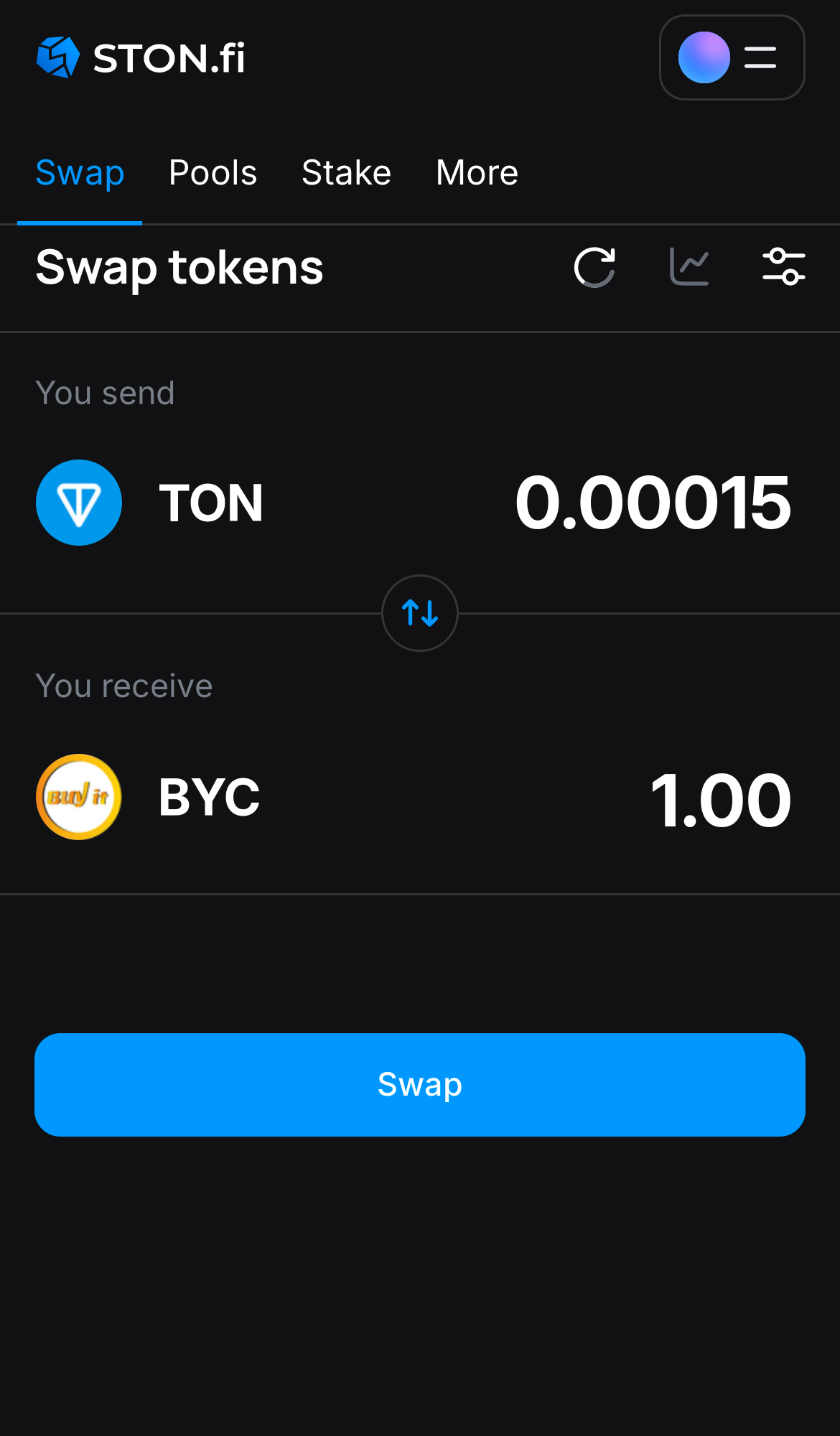 Ingresa la cantidad de tokens que vas a vender (o comprar), y deja que el algoritmo realice todos los cálculos.