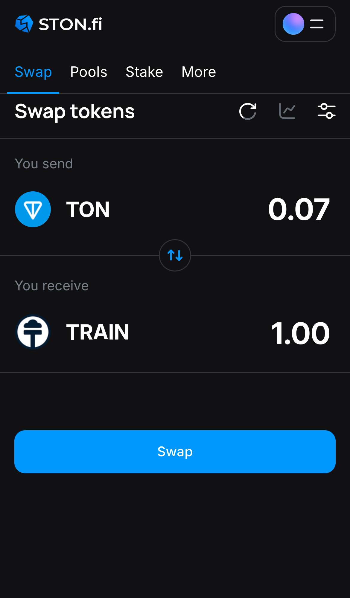 Ingresa la cantidad de tokens que vas a vender (o comprar), y deja que el algoritmo realice todos los cálculos.