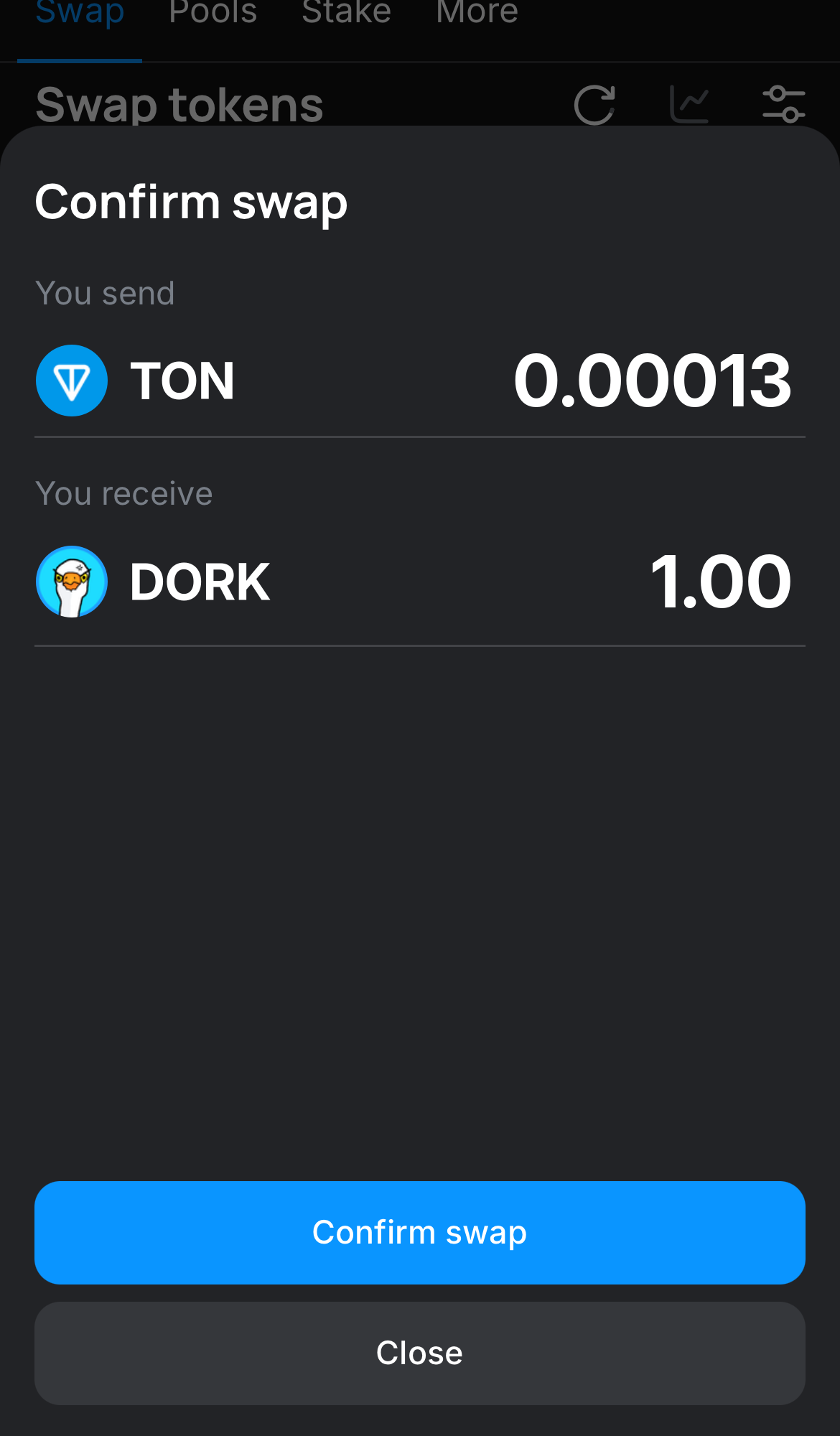 Klik ‘Swap‘, periksa kembali detailnya, dan konfirmasi transaksi dengan mengklik tombol ‘Confirm swap‘.