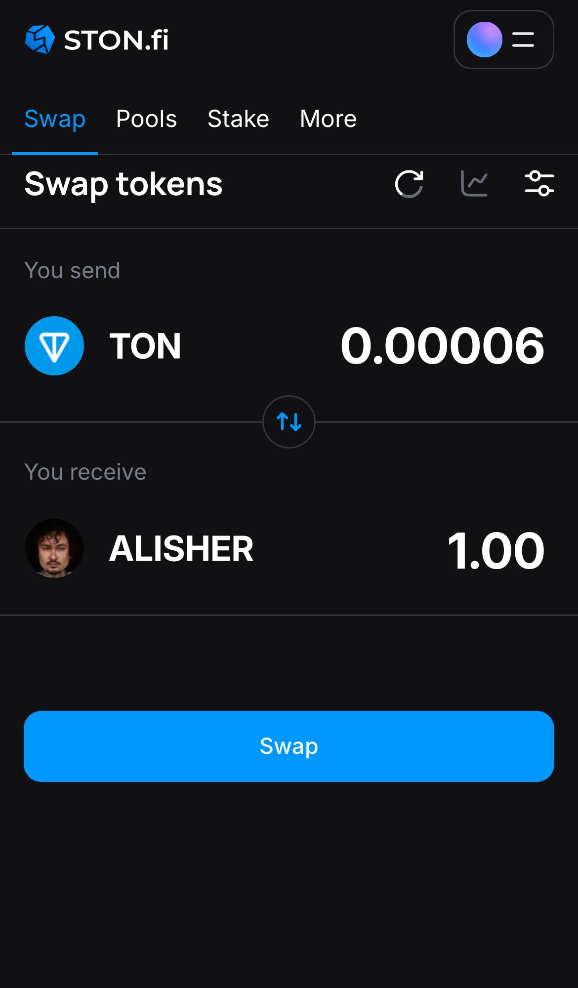 Saisissez la quantité de jetons que vous vendez (ou achetez), et laissez l’algorithme faire tous les calculs.