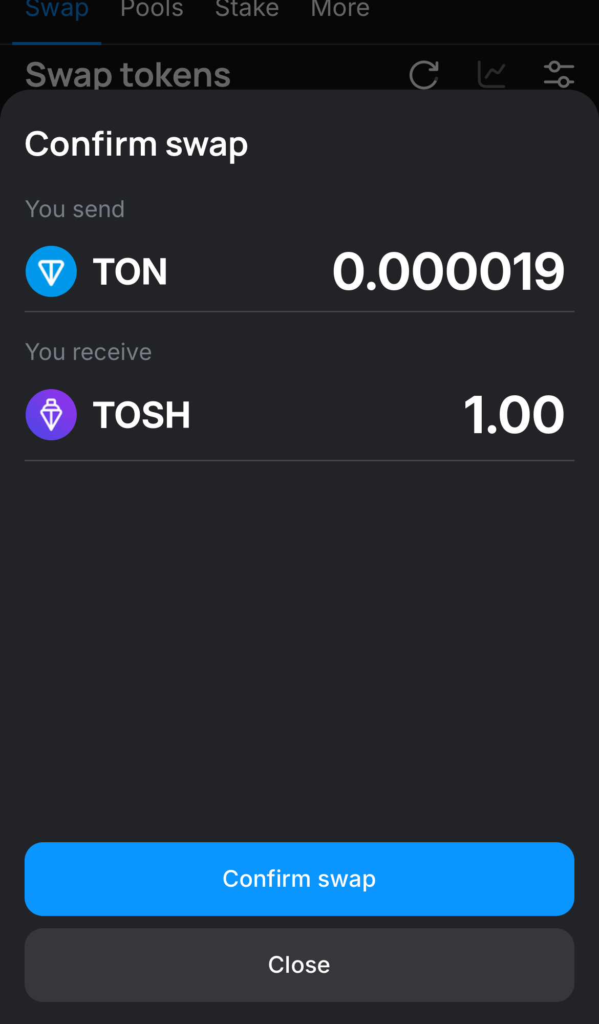 Klik ‘Swap‘, periksa kembali detailnya, dan konfirmasi transaksi dengan mengklik tombol ‘Confirm swap‘.