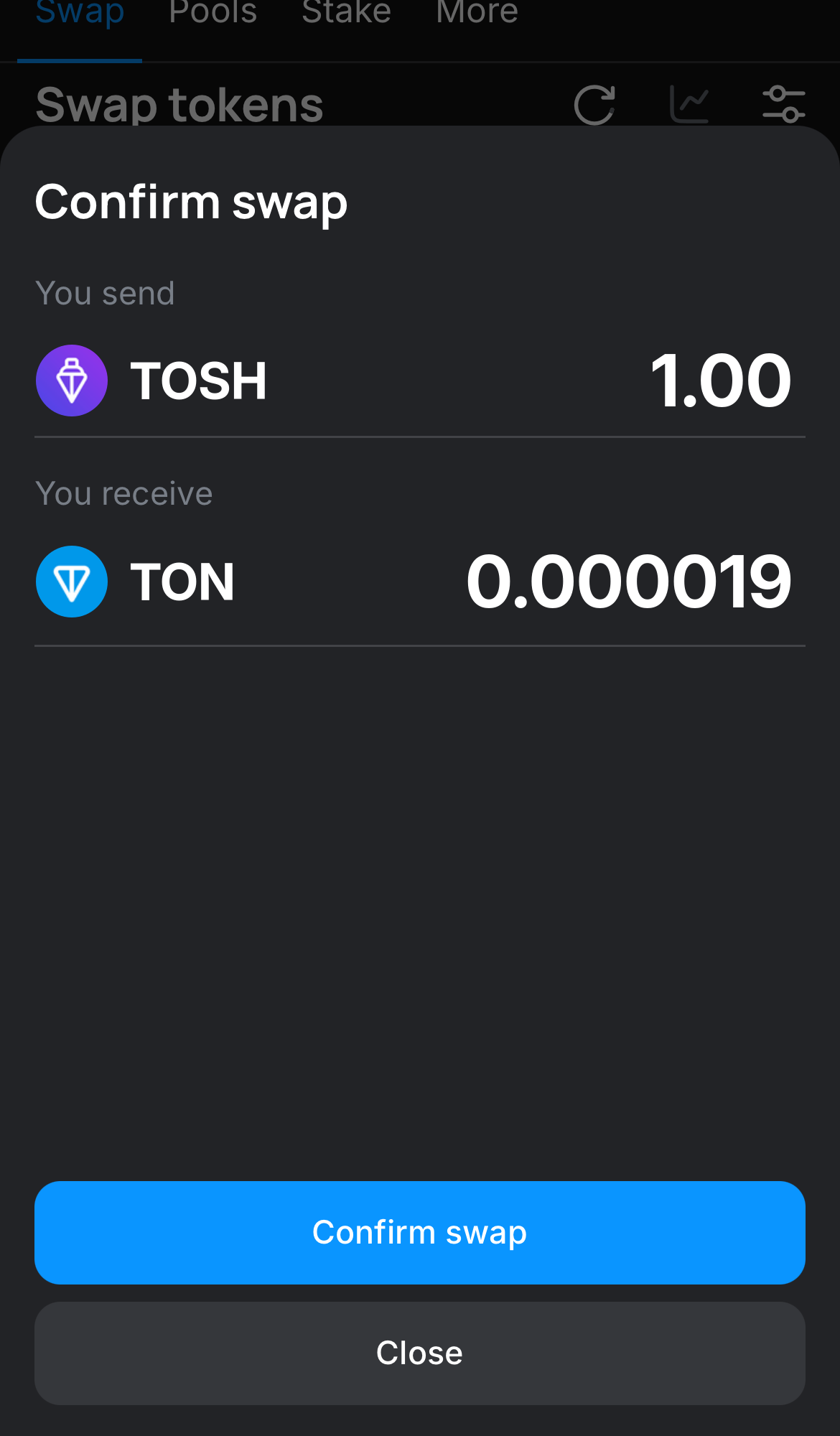 Klik ‘Swap‘, periksa kembali detailnya, dan konfirmasi transaksi dengan mengklik tombol ‘Confirm swap‘.