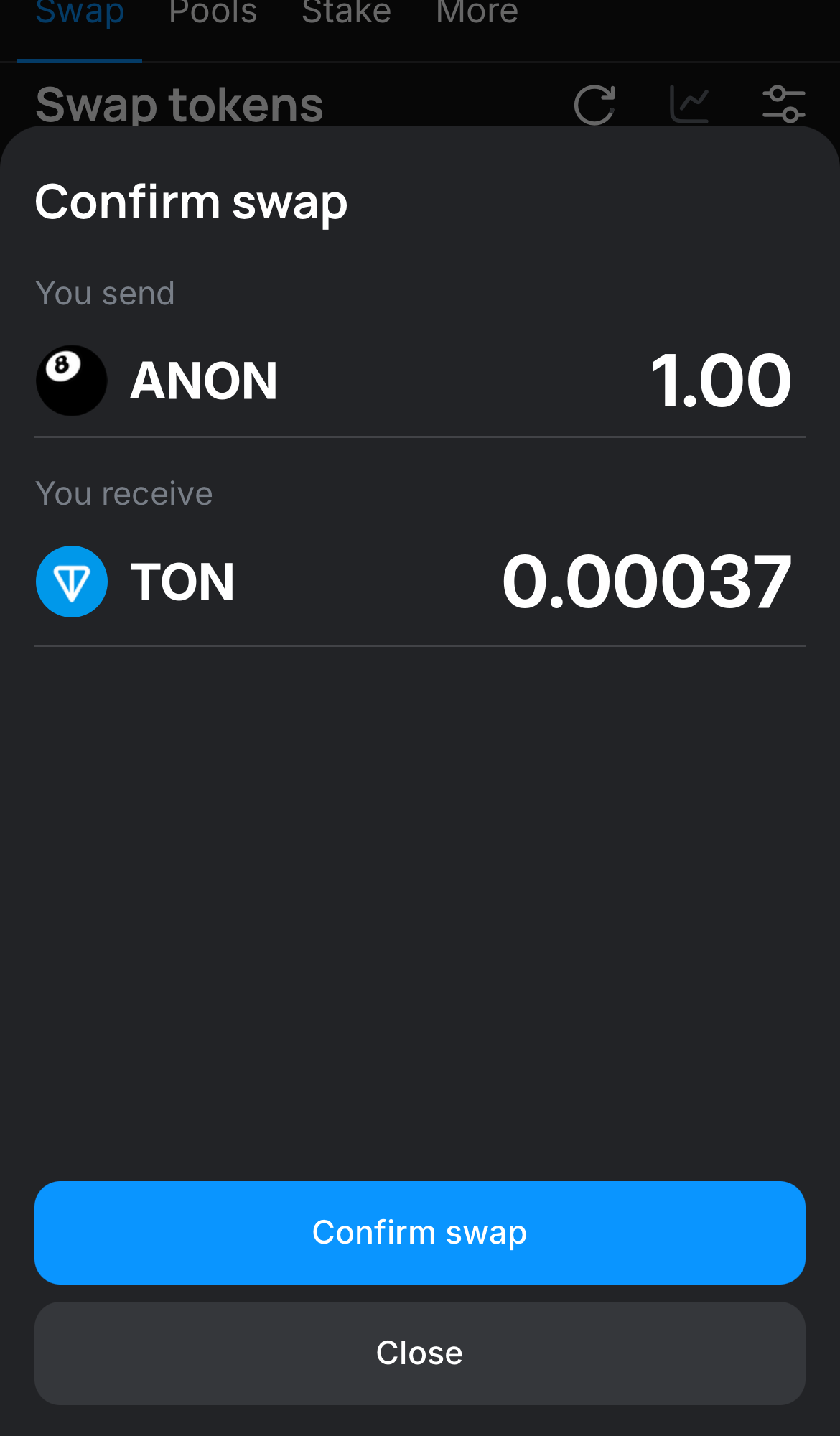 اضغط على "Swap"، وتأكد من صحة التفاصيل، ثم أكد المعاملة بالضغط على زر "Confirm swap".